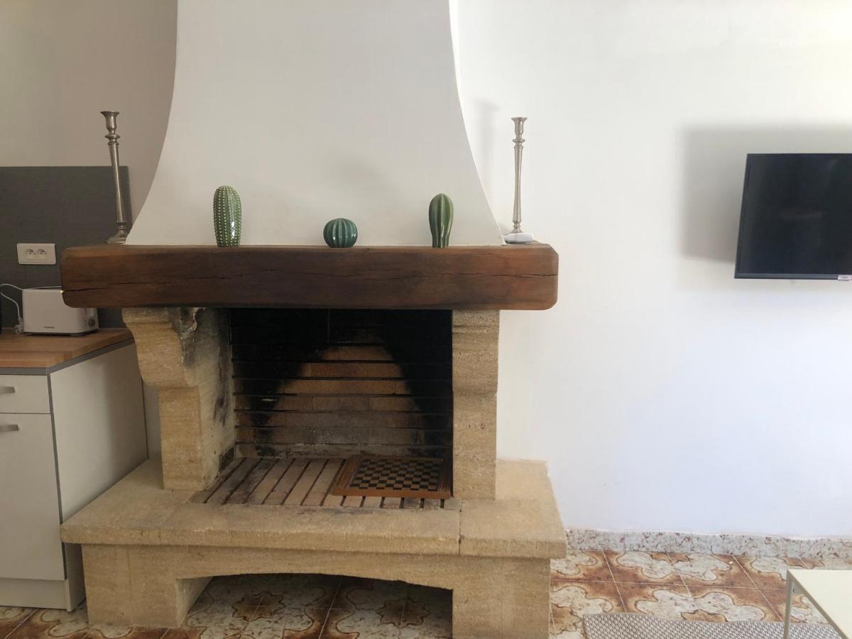 La Tour- Pigeonnier Provencal - Mas Des Sous Bois Villa Ventabren Luaran gambar