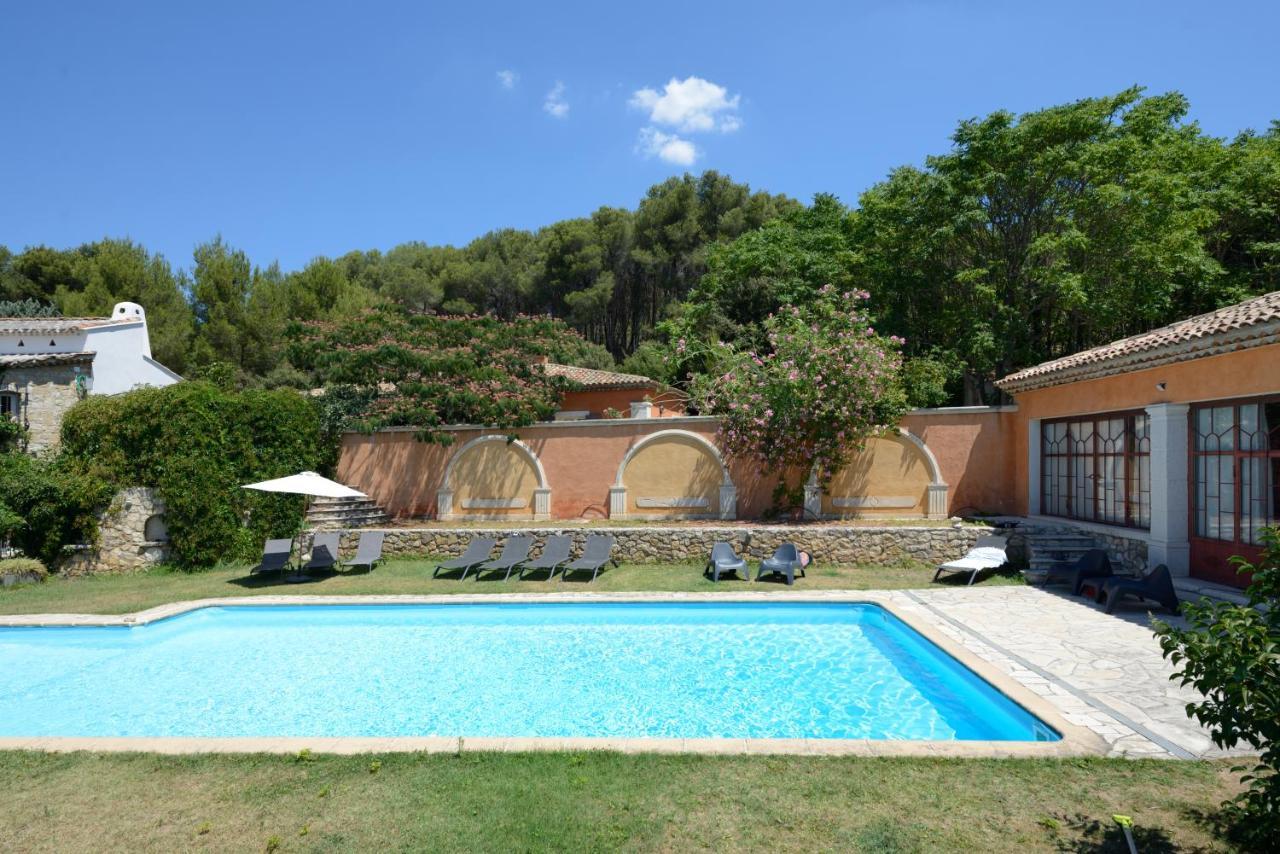La Tour- Pigeonnier Provencal - Mas Des Sous Bois Villa Ventabren Luaran gambar